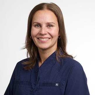 Hammaslääkäri Iida Huhtamäki PlusTerveys