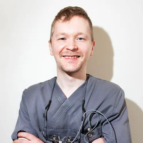 Hammaslääkäri Antti Tyyskä PlusTerveys